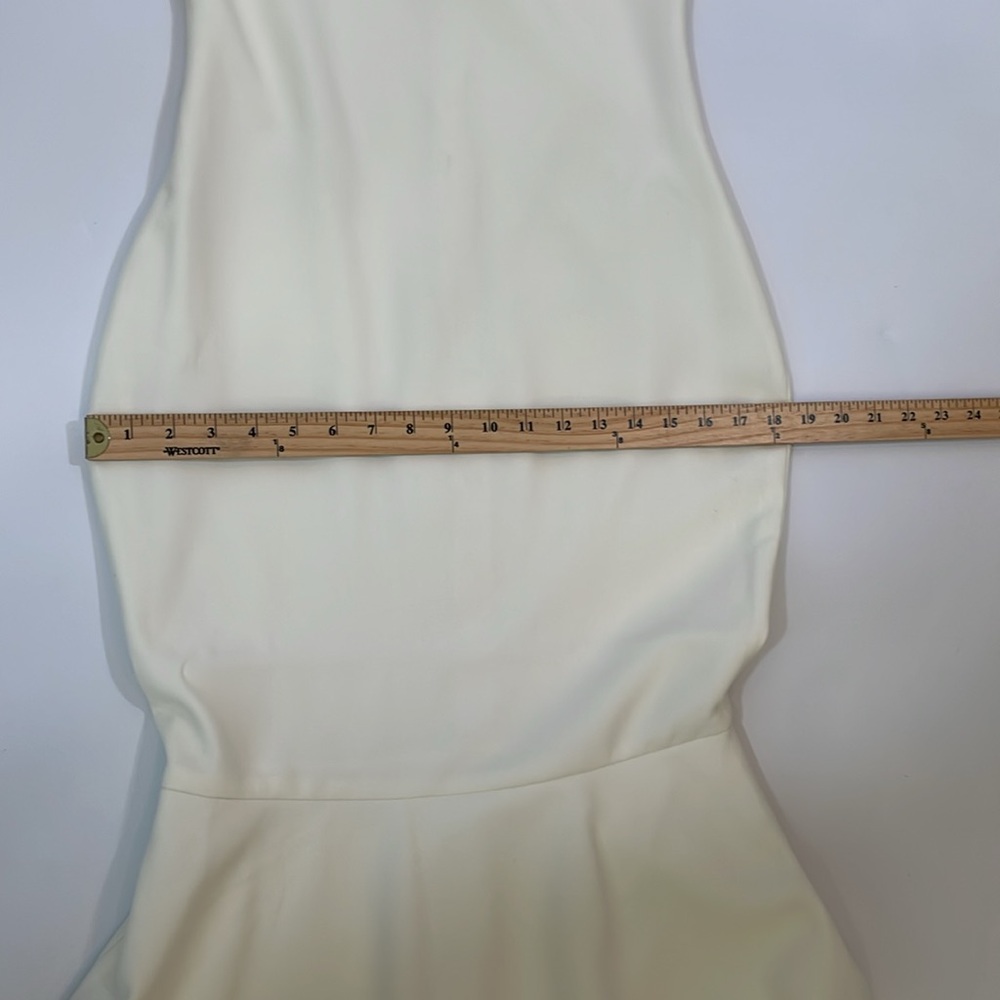 Likely NYC Aurora Gown Size 6 NWT Ivory White Mermaid - Picture 8 of 11